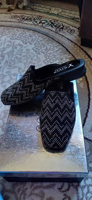 Янги аеллар оек, кийими  (Myuli 36 р )