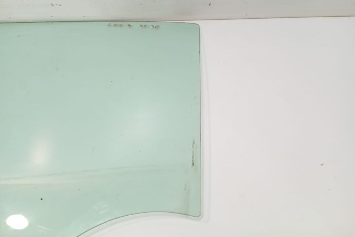 Geam  stanga spate Dacia Logan a 2-a generatie (facelift) seria