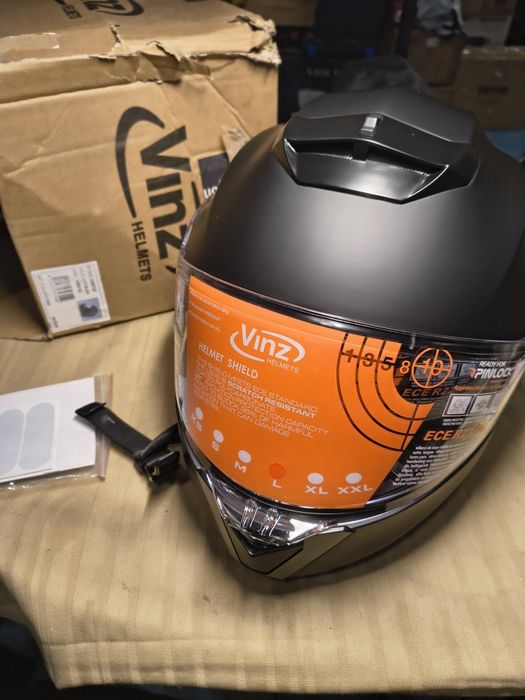 Модулна каска VINZ Santos със слънцезащитен сенник | Одобрена по ECE 2