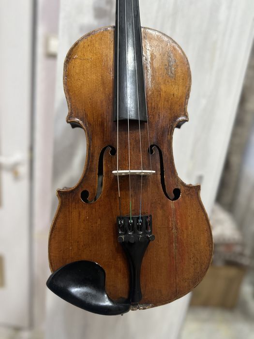 Продаю старинную мастеровую немецкую скрипку 4/4