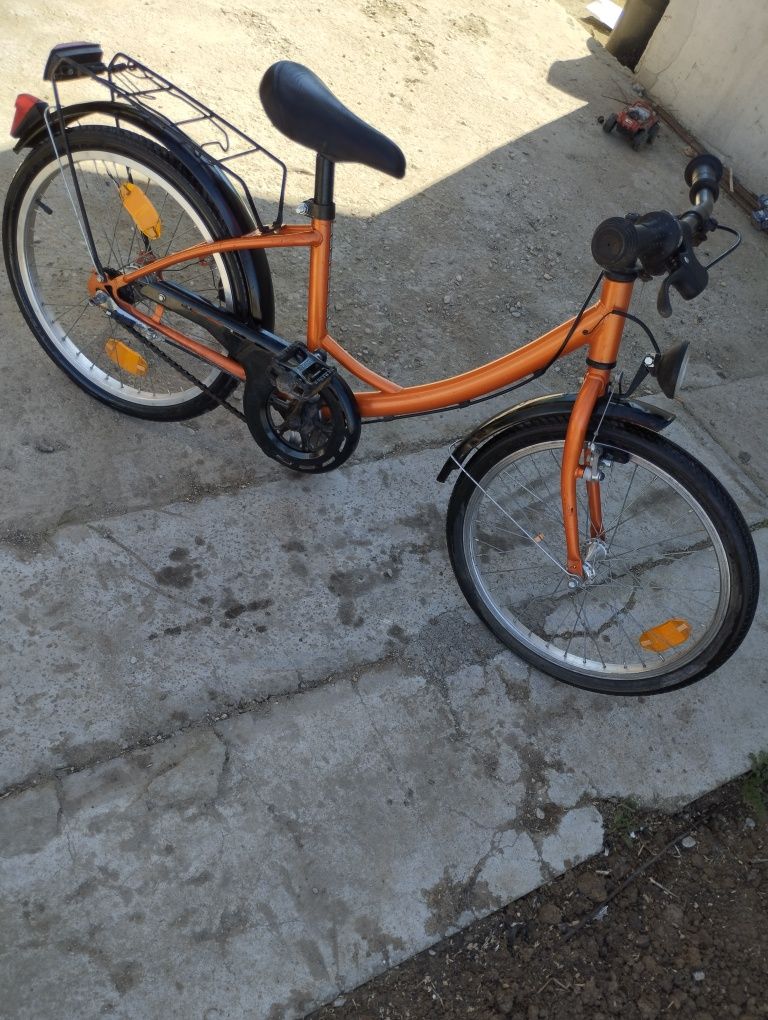 Bicicleta copii 5-9 ani