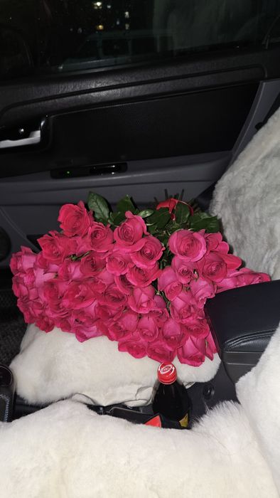 Продам свежие розы