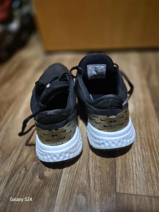 Adidași Nike Original Sport REVOLUTION 5 PREMIUM WOMEN’S Running Shoe