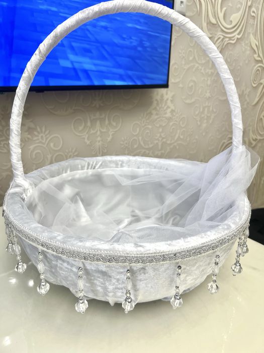 СРОЧНО ПРОДАМ корзины , тойбастар