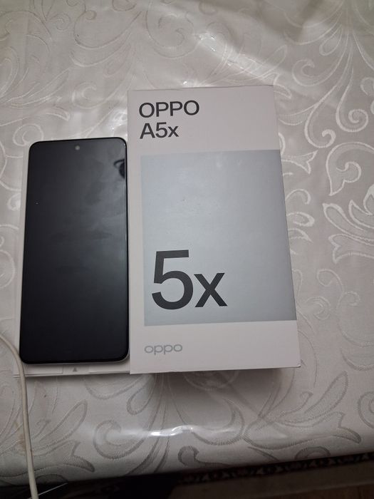 продам сотовый телефон