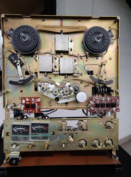 Vand magnetofon Soiuz 110, s-a facut revizie capitala