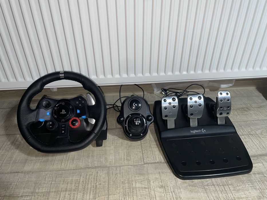 Volan logitech g29+shifter