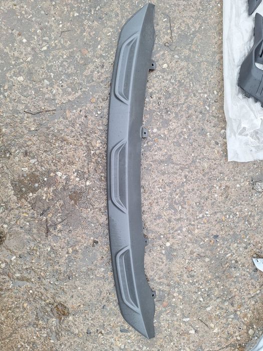 ,Barii fata/spate/Ornamente aripa/ Grila/Sandero/ Stepway