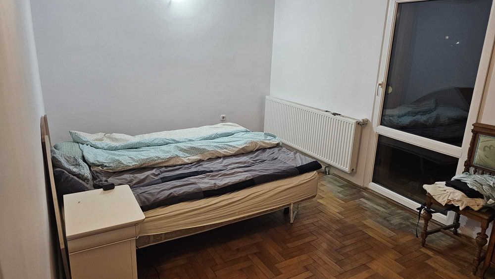 Ofer spre inchiriere casa in Sanpetru , curte ,gradina si garaj