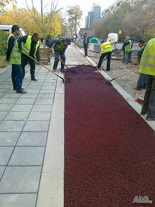 Асфалтиране и пътно строителство