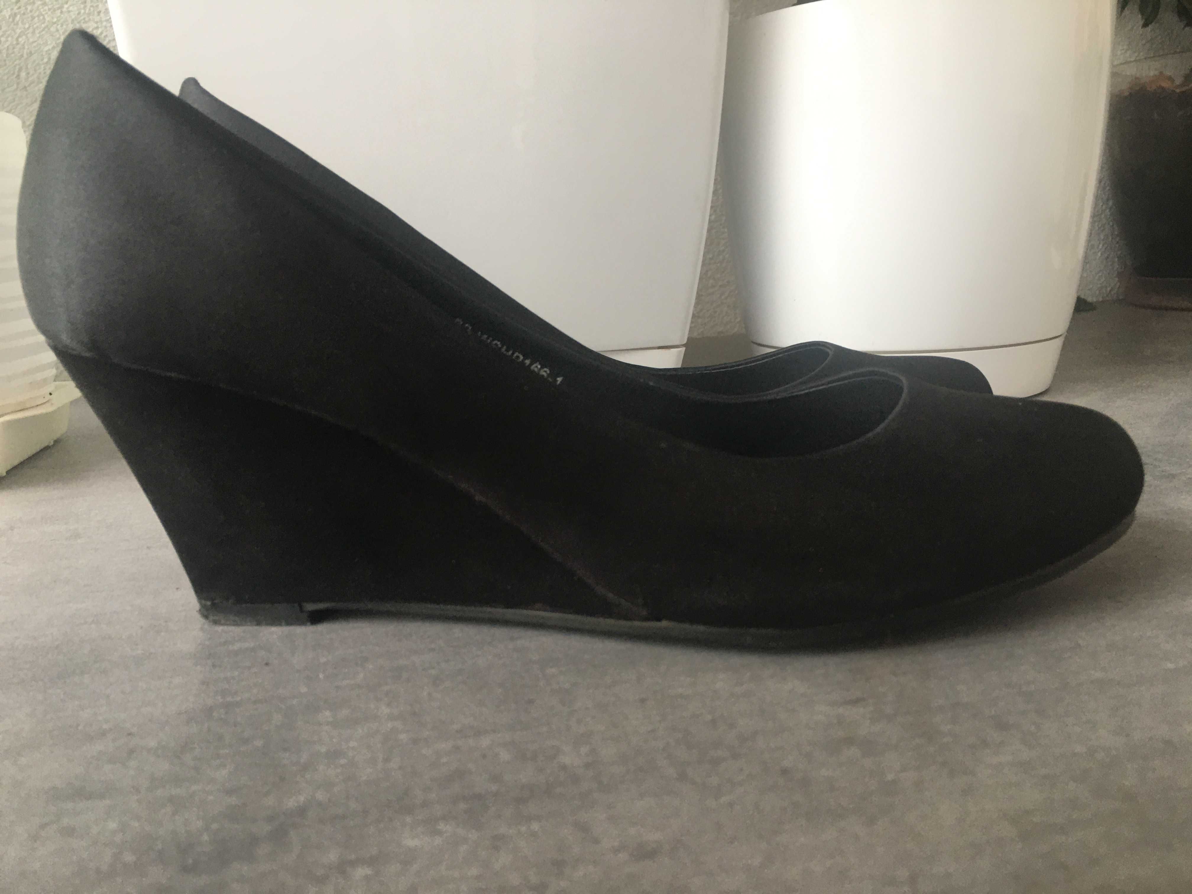 Pantofi dama, negru, sidefat, nou, marime 38, talpa ortopedica