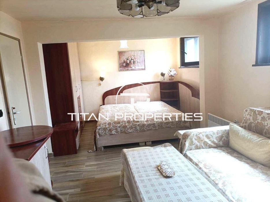 Дава се под наем Двустаен апартамент в Варна, м-т Евксиноград - 50 кв.м за 275 € - Снимка #1