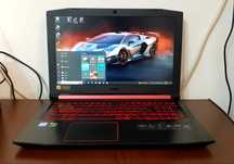 Laptop Gaming Acer Nitro impecabil