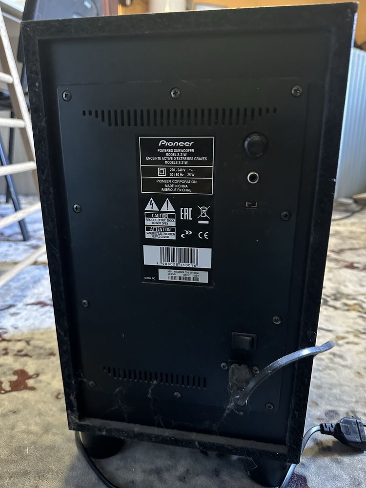 Субуфер Pioneer S-21W