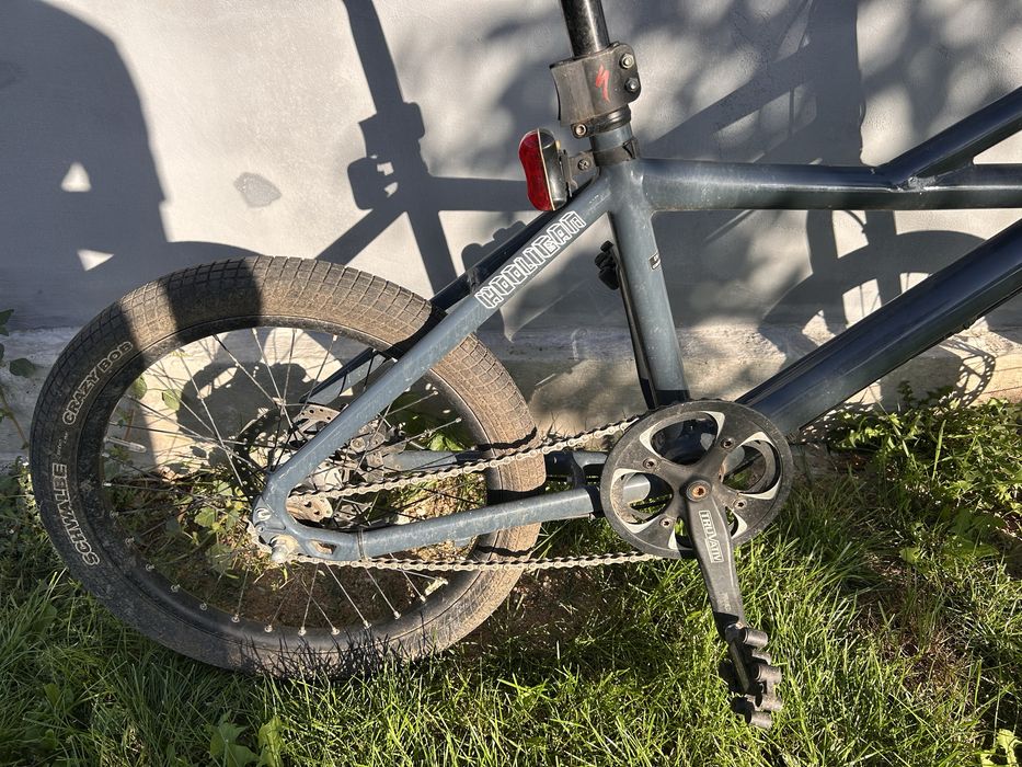 Bicicletă Cannondale Hooligan – urbană, compactă, de calitate