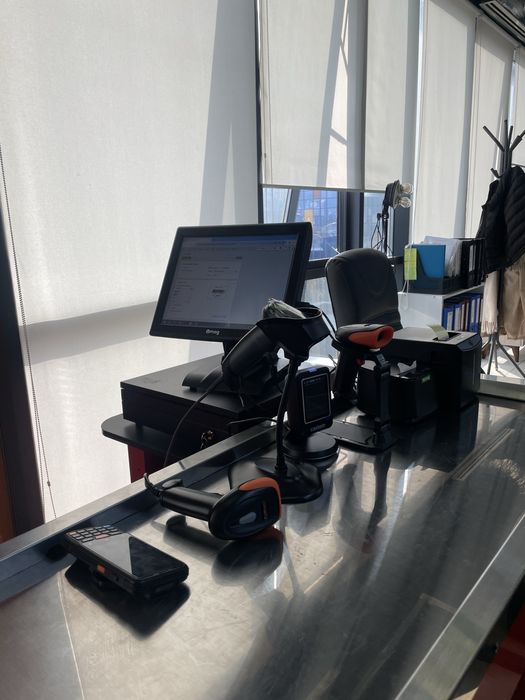 Умаг Автоматизация для магазина Моноблок сканер кассовый бокс  весы