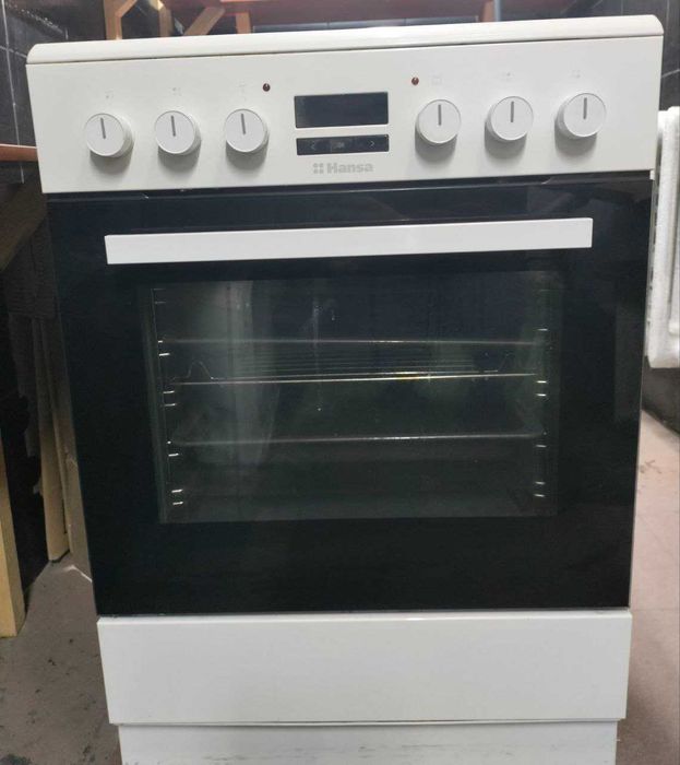 Электрическая плита Hansa FCCW58240H