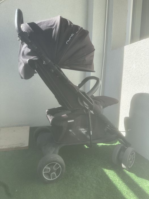 Бебешка количка Nuna