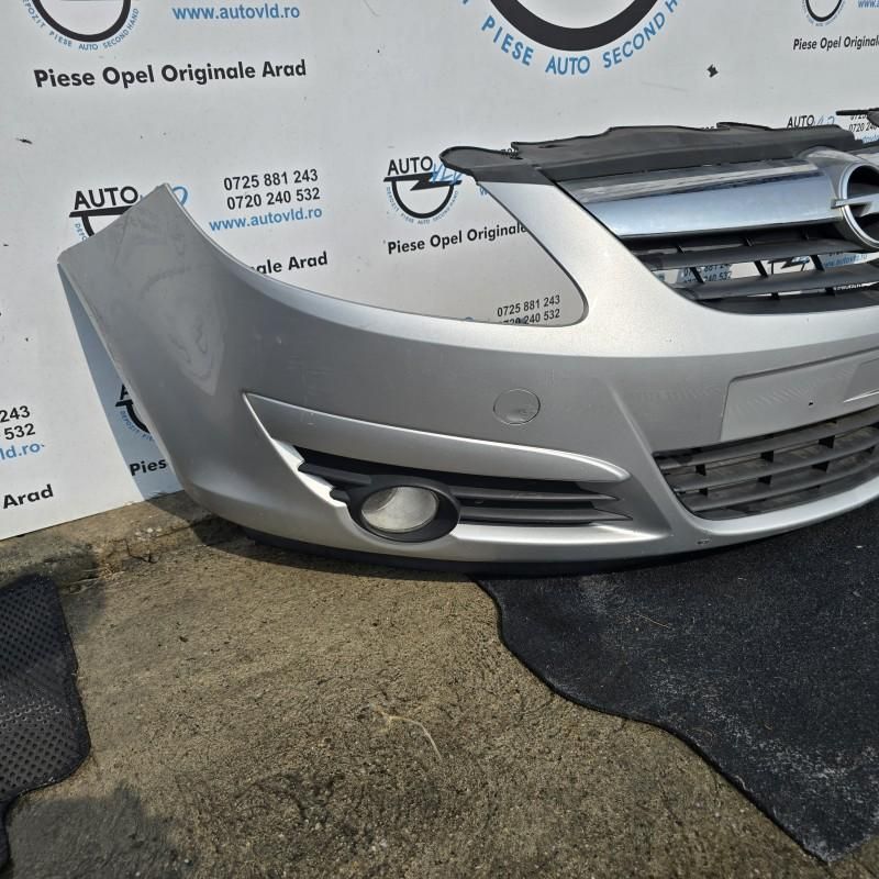 Bara fata spoiler cu grila Opel Corsa D