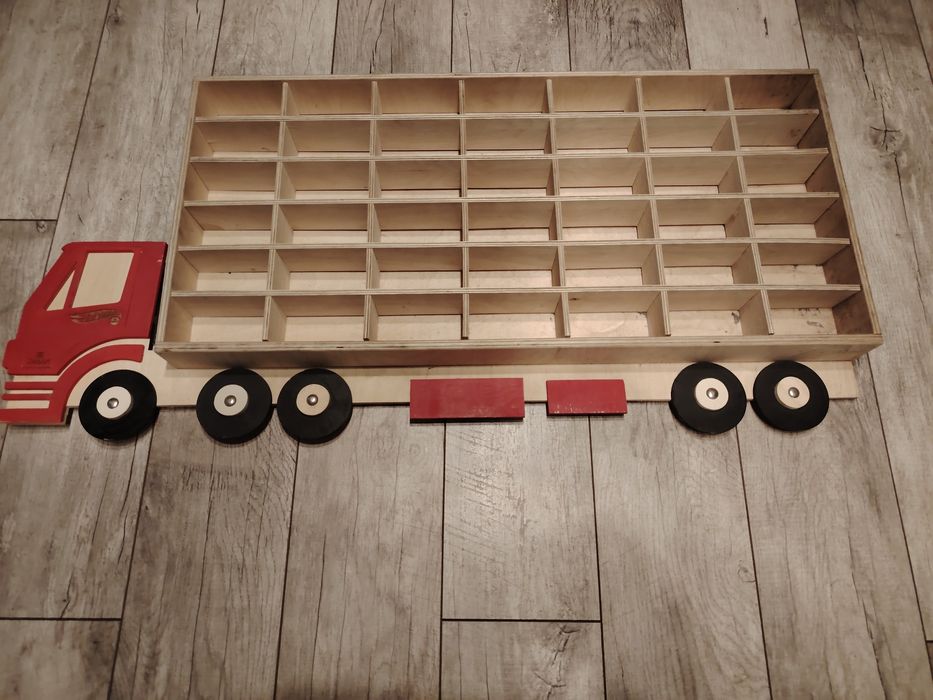 Полка для коллекций Hot wheels