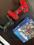 Playstation 4 PRO 1TB , 2 manete +5jocuri