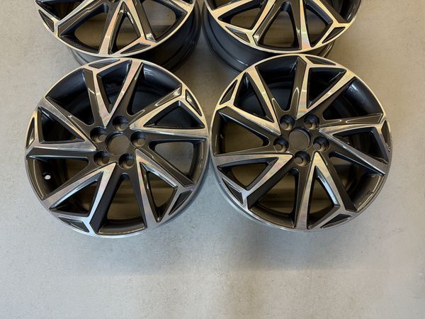 16цола Toyota 5x100 Тойота 5х100 4бр Оригинални