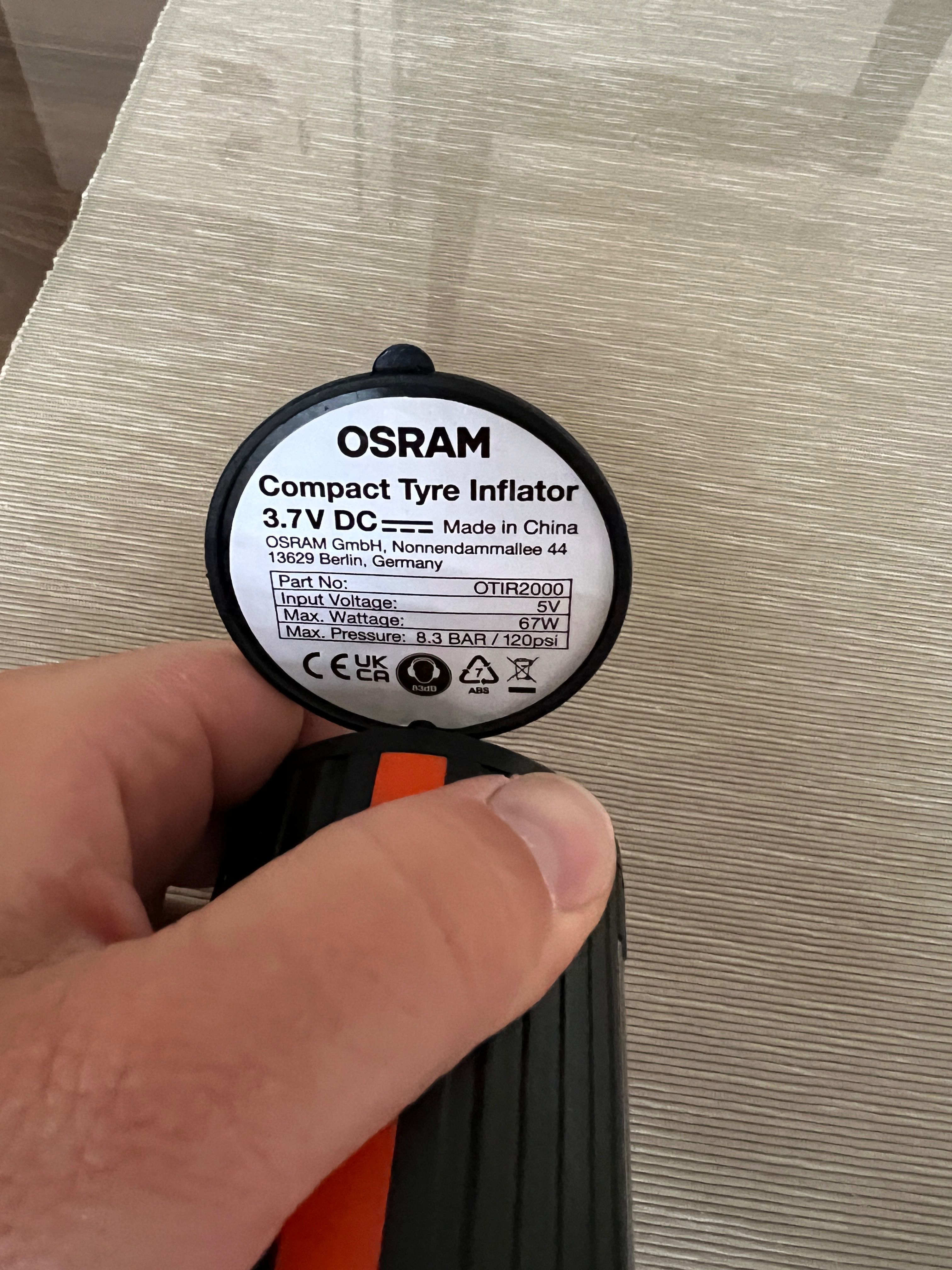 Compresor auto digital cu manometru Osram