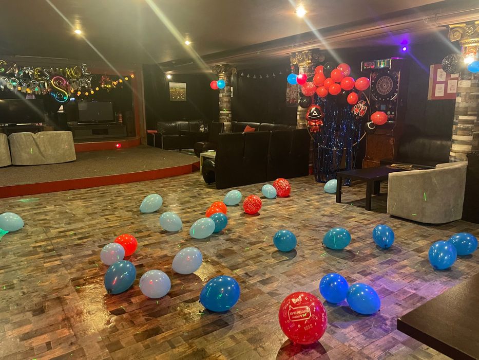 Парти зала под наем за вашите празници Games house София