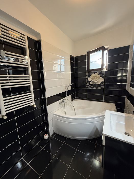 Vand apartament 3 camere zona Fundeni-Bucuresti