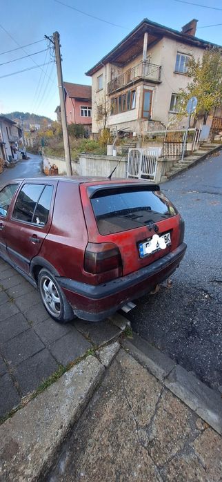 Голф 3 2.0 115кс  на части