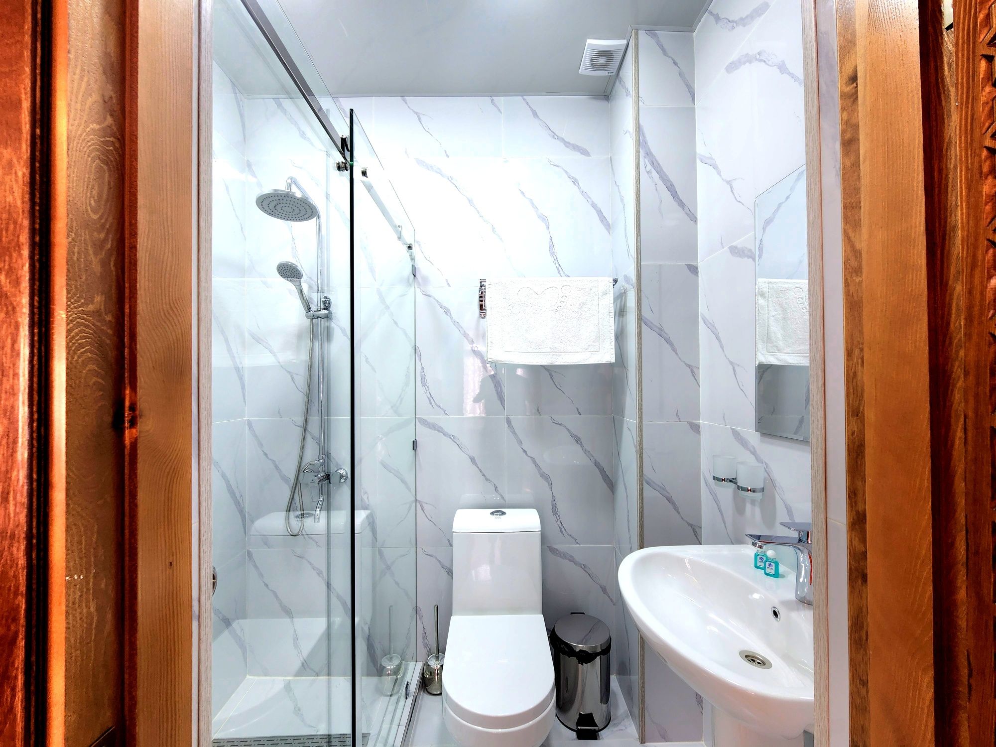 Buxoro Mehmonxona Hotel Realni Rasm