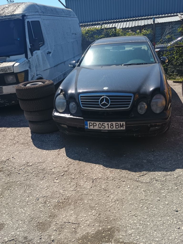 CLK W208 на части