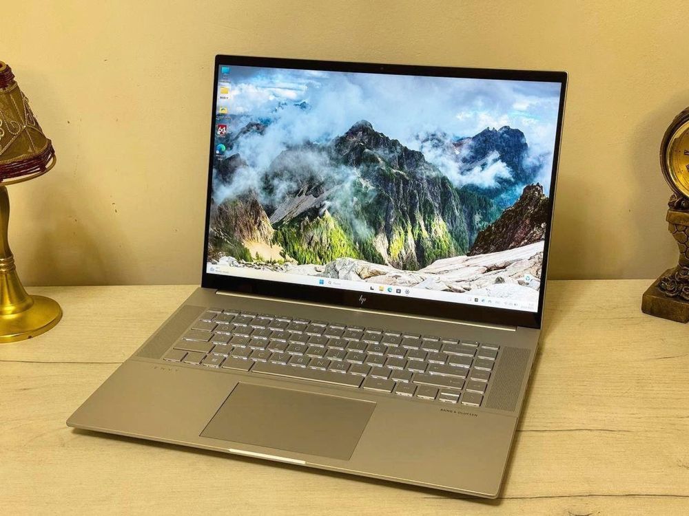Noutbuk HP ENVY 16