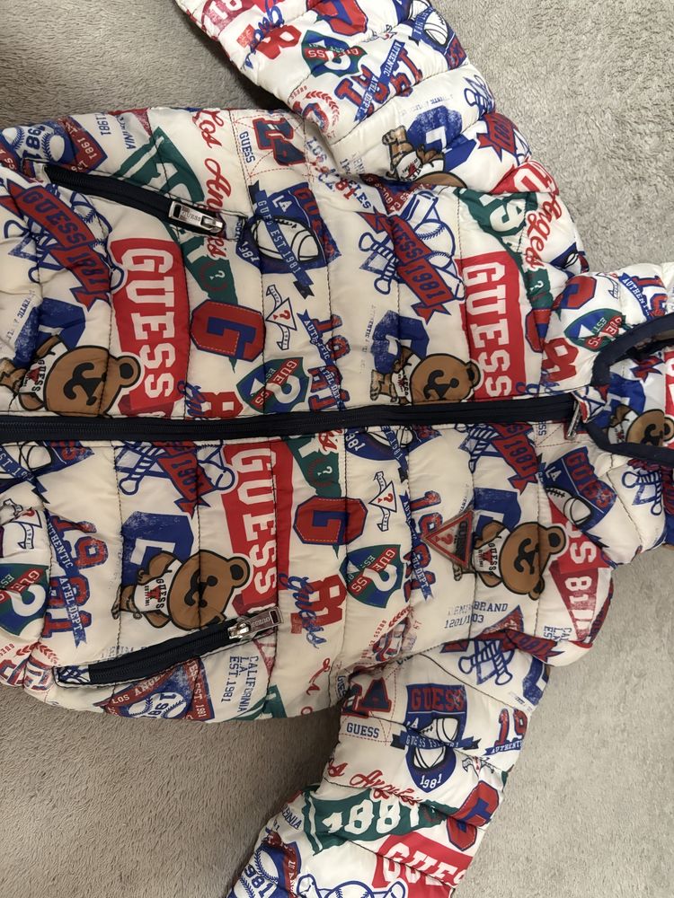 Детско яке Guess 18 М