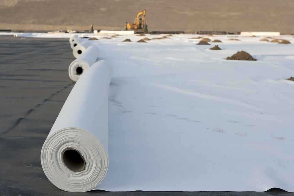 геотекстиль дорнит geotekstil нетканный иглопробивной армированный