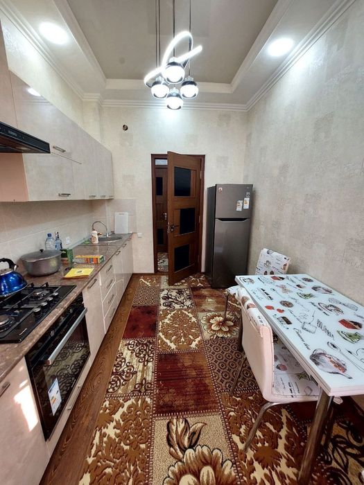 Медиа парк атрофида янги домда 2хонали кв срочна ижарага берилади