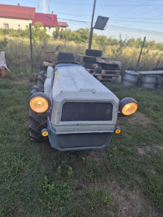 Tractoras 4x4 bertolini