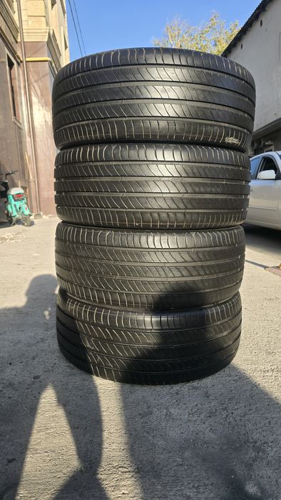 225/45/R21 Michelin