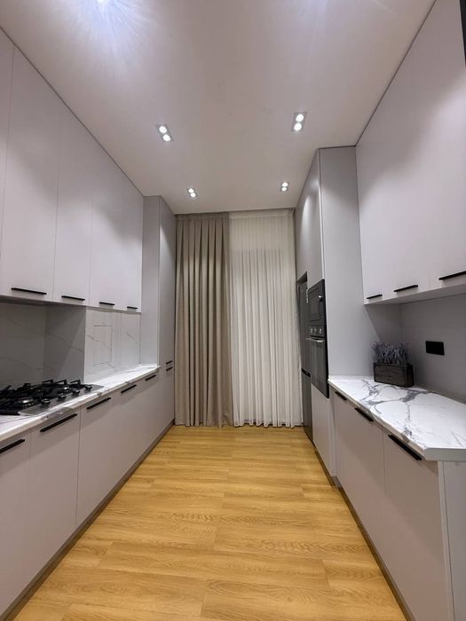 Продаетчся 3х ком квартира, новостройка. ор. Шайхонтохур ровд