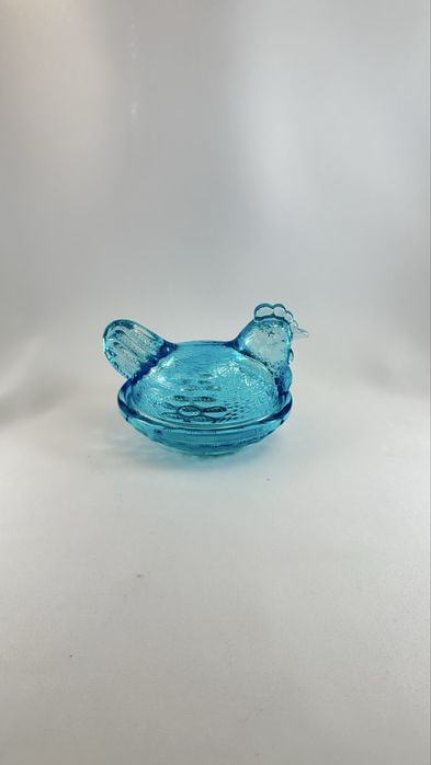 Closca din sticla albastra veche bomboniera vintage