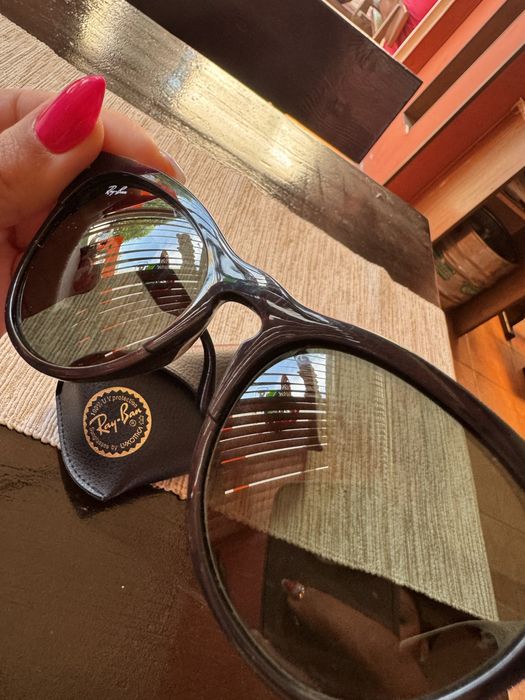 Очила Ray Ban,носени броени пъти ,като нови !
