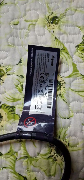 Продам dyson HS05 оригинал