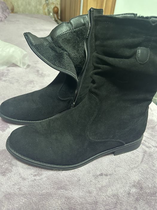 Cizma neagra imblanite marimea 40