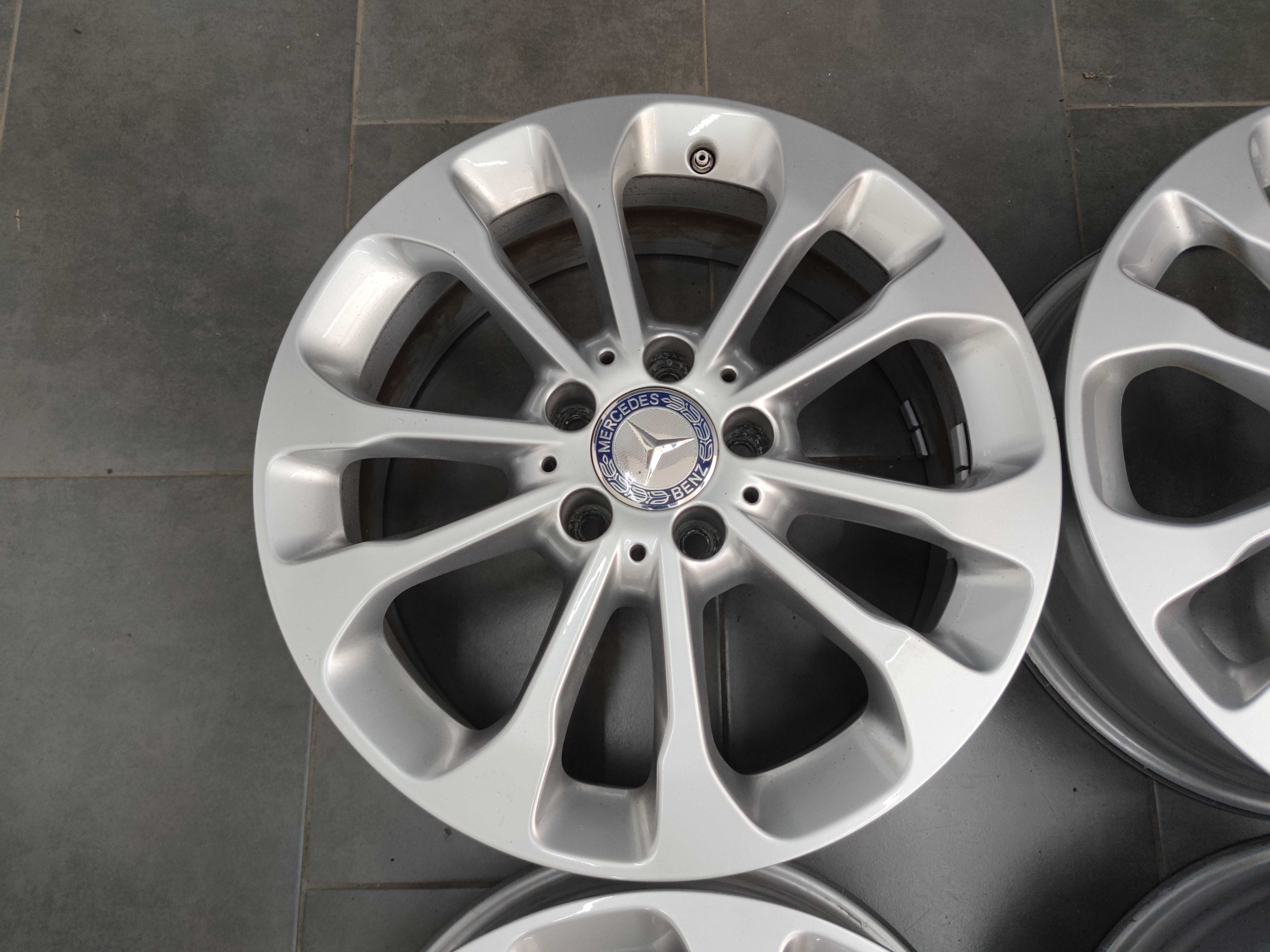 Джанти 17 - Mercedes GLA -