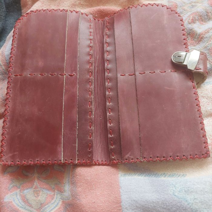 Portofel vintige piele lucrat manual