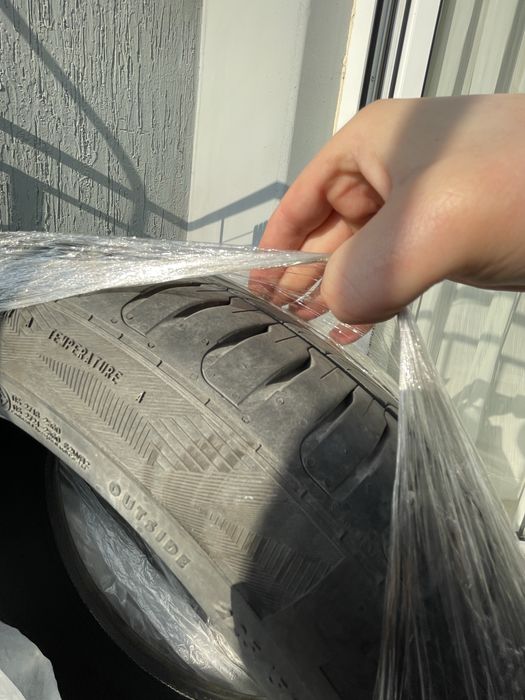 Балоны шины 225/50 R18 V Continental