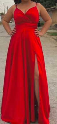 Червена официална дълга рокля