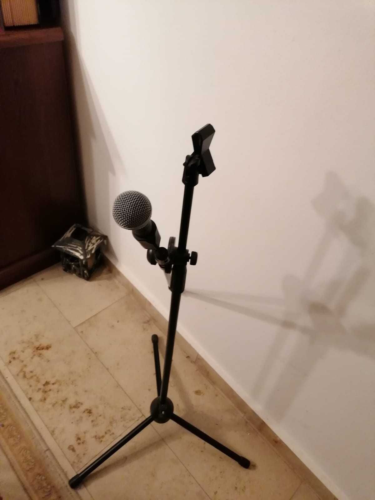 Vând microfon sm48 + suport reglabil
