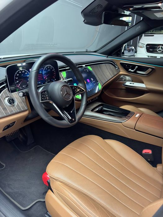 Продается Mercedes Benz W214 E300 4matic