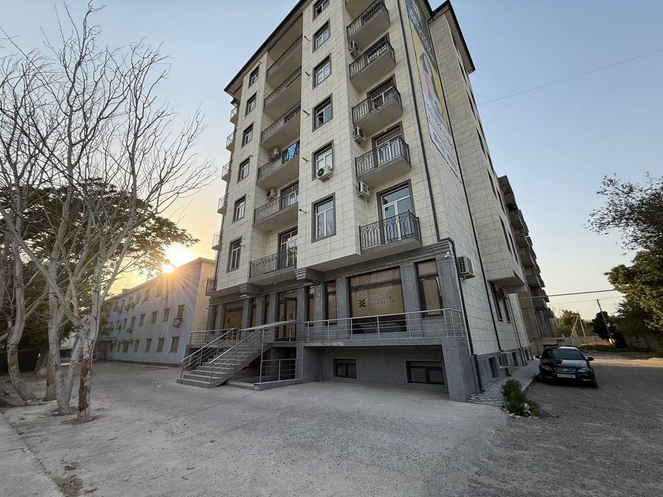 TEXNOLOGIYA ISTITUT ro'parasida 280 m2 bino sotiladi